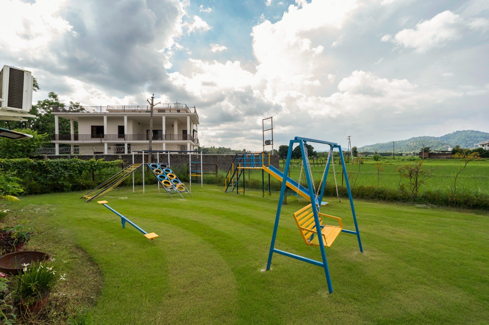 River View Resorts in Jim Corbett